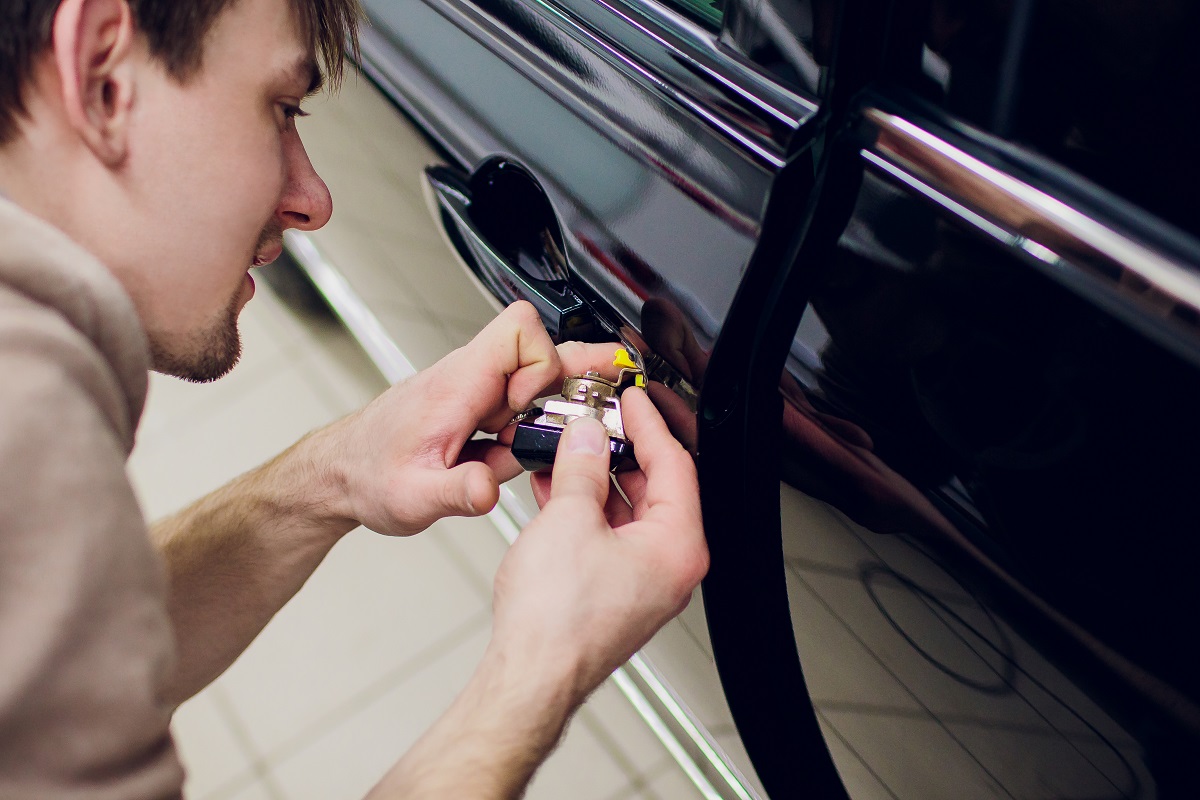 Automotive Locksmith